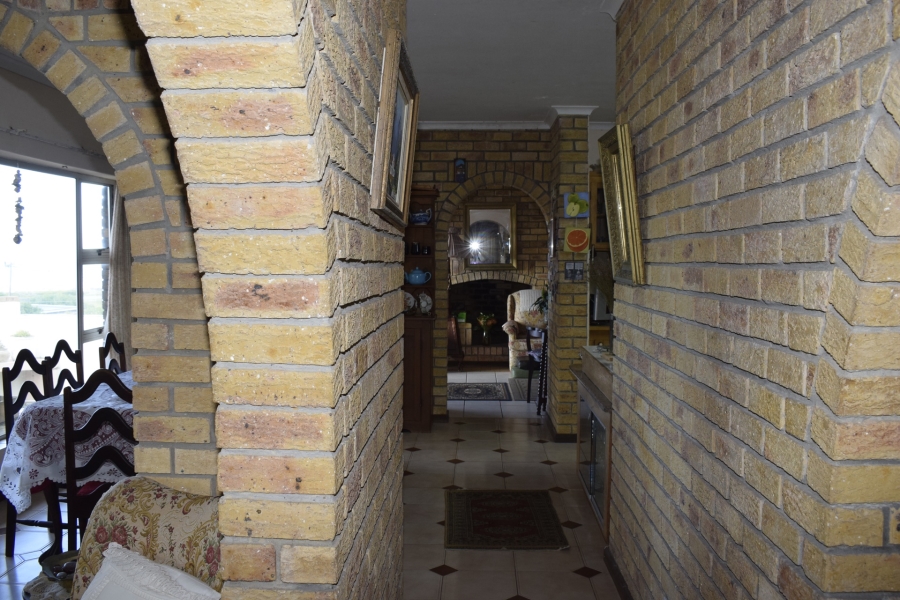 2 Bedroom Property for Sale in Struisbaai Western Cape